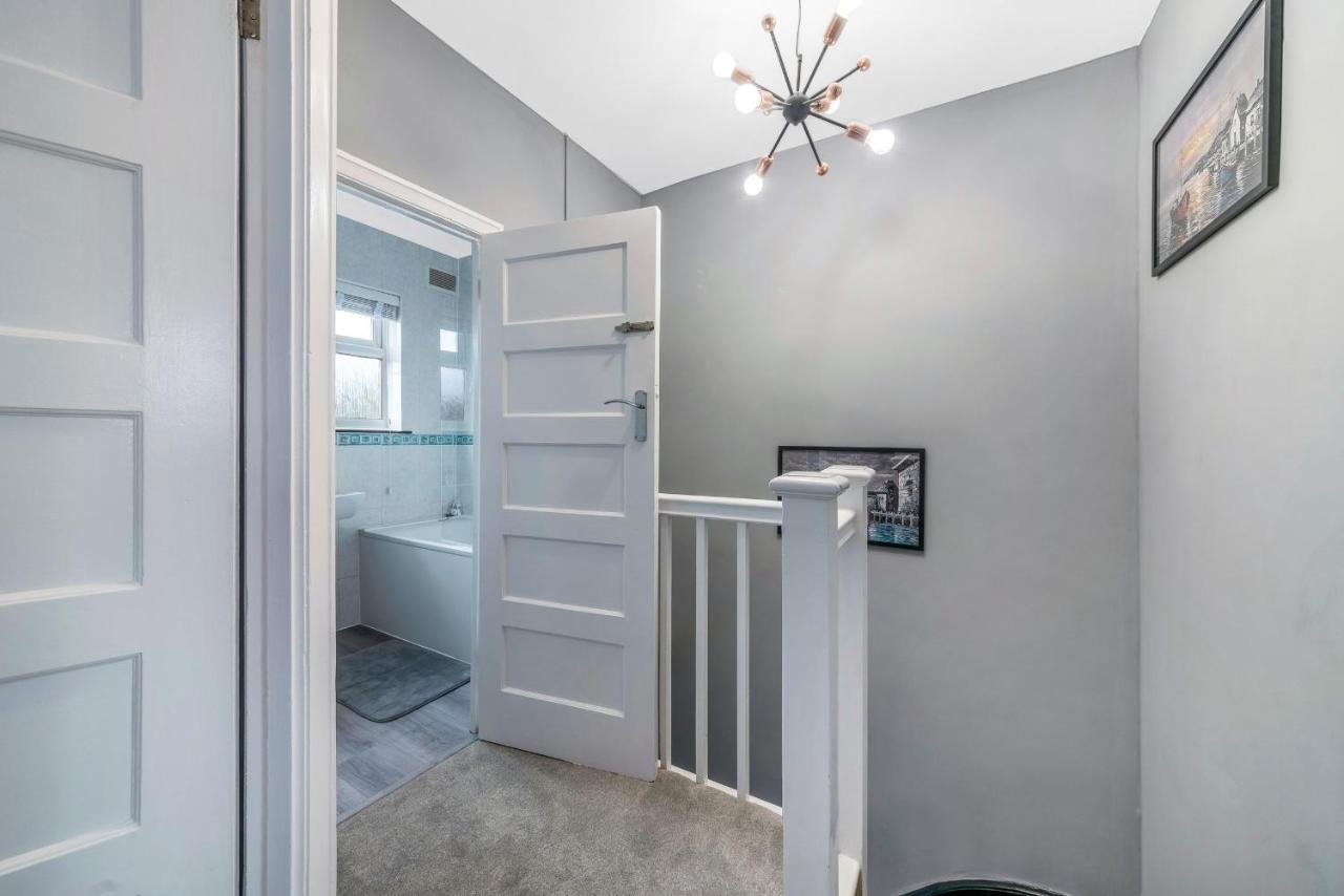 Stunning 3Br House W Garden & Parking In Richmond Villa Saint Saint Kew Eksteriør bilde